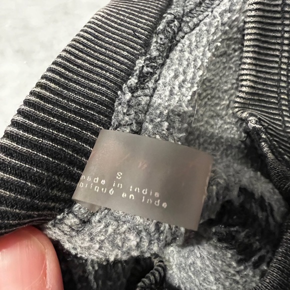 Free People intercept pullover. Washed Black. EUC. Small. - Picture 8 of 11